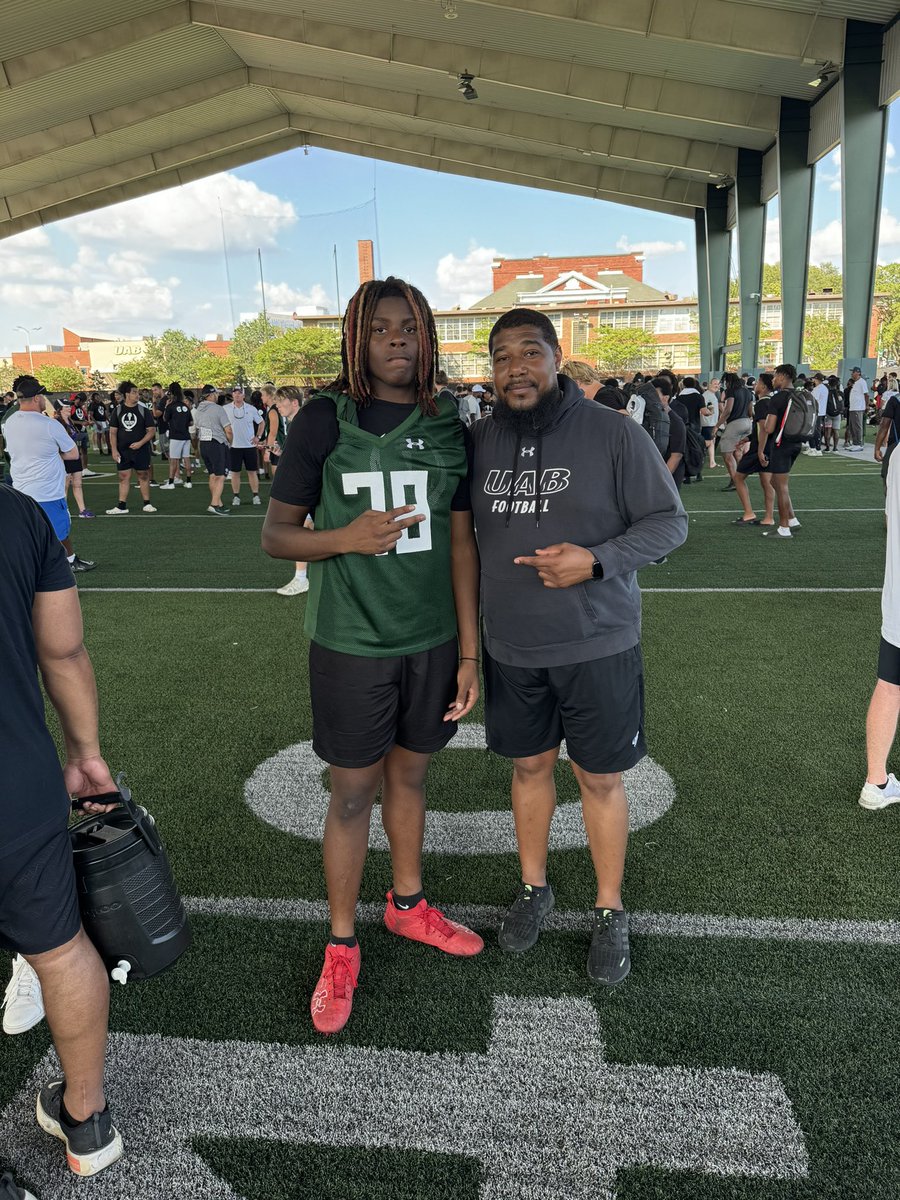 Kamhariyan “Mhari” Johnson⭐️ (@mharijohnson) on Twitter photo #AGTG After a great camp i’m blessed to receive an offer from University of Alabama at Birmingham🙏🏾 <a href="/UAB_FB/">UAB Football</a> <a href="/CoachM_Patrick/">M. Patrick</a> <a href="/DilfersDimes/">Trent Dilfer</a> <a href="/RecruitTrojans/">Recruit Muscle Shoals</a> <a href="/CoachL__/">Coach L</a> <a href="/HallTechSports1/">Hall-Tech Sports</a> <a href="/DownSouthFb1/">Down South</a> <a href="/ScoutFball/">Larry Rudolph</a> <a href="/UnLockYourGame/">UnLockYourGame</a> <a href="/2LiveQ_/">Q.</a> <a href="/Coach_TruBelue/">Deion Belue</a> #AGTG After a great camp i’m blessed to receive an offer from University of Alabama at Birmingham🙏🏾 <a href="/UAB_FB/">UAB Football</a> <a href="/CoachM_Patrick/">M. Patrick</a> <a href="/DilfersDimes/">Trent Dilfer</a> <a href="/RecruitTrojans/">Recruit Muscle Shoals</a> <a href="/CoachL__/">Coach L</a> <a href="/HallTechSports1/">Hall-Tech Sports</a> <a href="/DownSouthFb1/">Down South</a> <a href="/ScoutFball/">Larry Rudolph</a> <a href="/UnLockYourGame/">UnLockYourGame</a> <a href="/2LiveQ_/">Q.</a> <a href="/Coach_TruBelue/">Deion Belue</a>