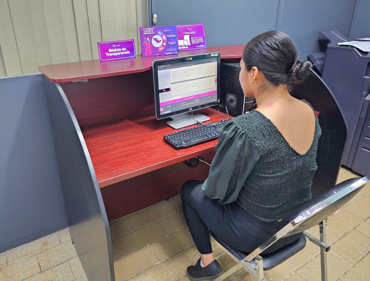 ASFE_OAXACA's tweet photo. Para dar cumplimiento a lo dispuesto en la #LGTAIP y #LTAIPBGEO; en la #ASFEOaxaca contamos con un Módulo de Transparencia para el Público en General, fortaleciendo con ello, la nueva Cultura de Acceso a la Información Pública.

#SomosASFEOaxaca #ASFETransparente https://t.co/ueQTuIN6Bb