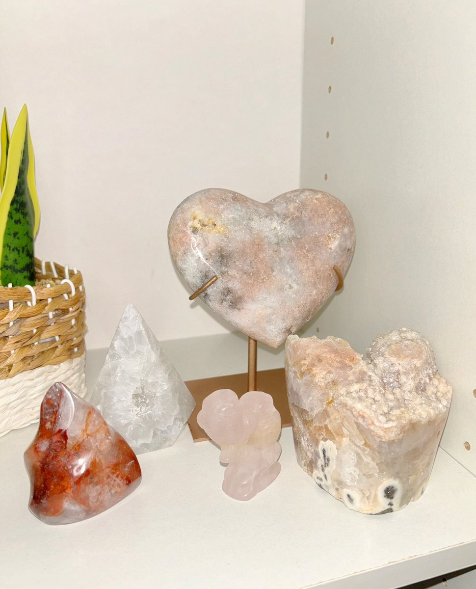 Here are some gorgeous orders that have went out recently!🥹🤍✨🫶🏼

Treat yourself to a beautiful crystal today! I’d absolutely love to have your support! We have so many beauties available!

Roseandquartz.com every order comes with FREE CRYSTAL GIFTS!🤍✨