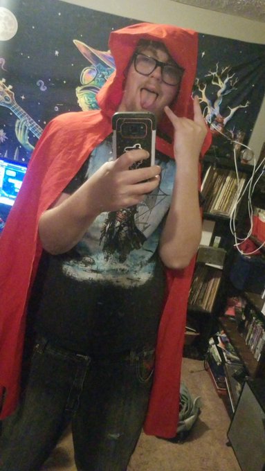 First #LIVESTREAM on #twitch come say hi as we play #EldenRing come say hi #cosplaying #cosplay #roleplay<a href="/tag/livestream"class="tags">#LIVESTREAM</a><a href="/tag/twitch"class="tags">#twitch</a><a href="/tag/cosplay"class="tags"><span>#cosplay</span></a><a href="/tag/roleplay"class="tags"><span>#roleplay</span></a><a href="/tag/sfw"class="tags"><span>#sfw</span></a><a href="/tag/cosplaying"class="tags"><span>#cosplaying</span></a><a href="/tag/rpg"class="tags"><span>#rpg</span></a><a href="/tag/eld"class="tags"><span>#eld</span></a>