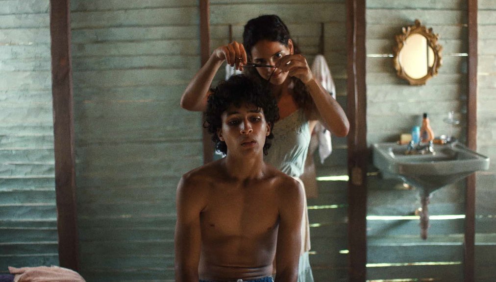 Los Frikis is a deeply emotional experience that reveals a new facet of the talented directors behind The Peanut Butter Falcon. Tyler Nilson &amp; Michael Schwartz demonstrate great maturity in their craft, solidifying their status as master storytellers. I loved everything about it.