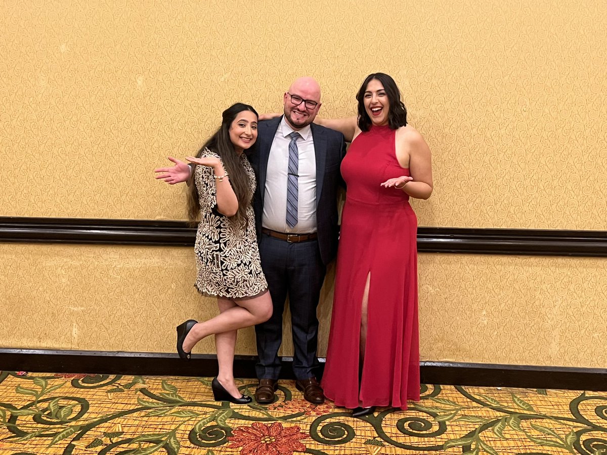 kzakimetias's tweet image. And just like that, the last five years flew by. Thankful for all my support systems and looking forward to the next chapter #radiologist #frcpc