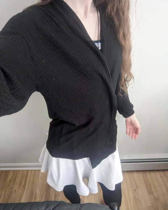 Closed or open? Asking purely from a fashion perspective ;)  #trans #transfashion #fashion #clothing<a href="/tag/fashion"class="tags"><span>#fashion</span></a><a href="/tag/clothing"class="tags"><span>#clothing</span></a><a href="/tag/athletic"class="tags"><span>#athletic</span></a><a href="/tag/midriff"class="tags"><span>#midriff</span></a><a href="/tag/trans%20"class="tags"><span>#trans </span></a>