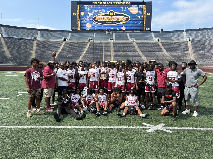 Harper Woods won the Michigan 7on7 Tournament.
