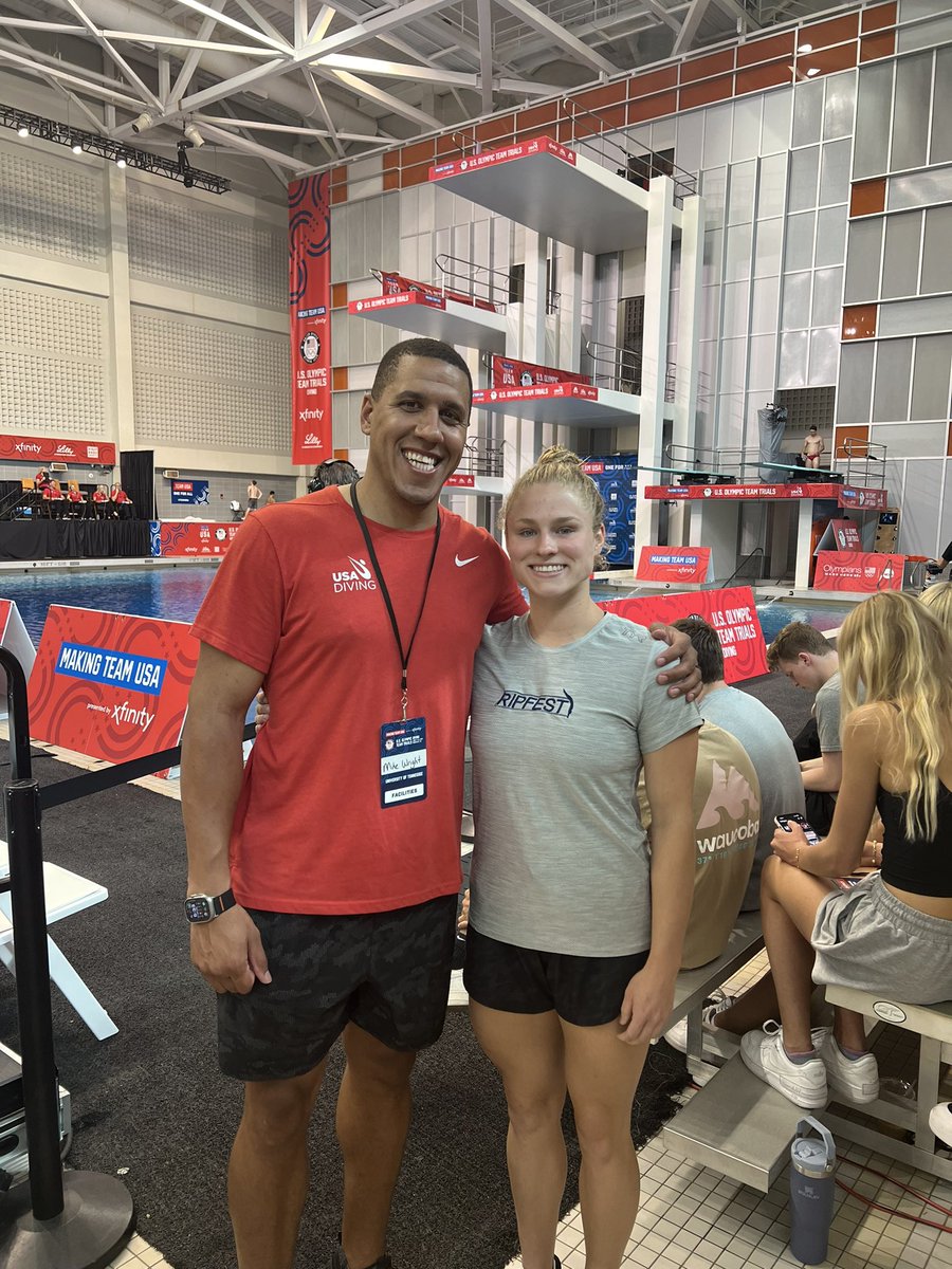 Gamecock Swimming & Diving (@gamecockswmdive) on Twitter photo The countdown is on ⏳
24 hours until the 3-meter finals at <a href="/USADiving/">USA Diving</a> Olympic Trials for Sophie 🤙 The countdown is on ⏳
24 hours until the 3-meter finals at <a href="/USADiving/">USA Diving</a> Olympic Trials for Sophie 🤙