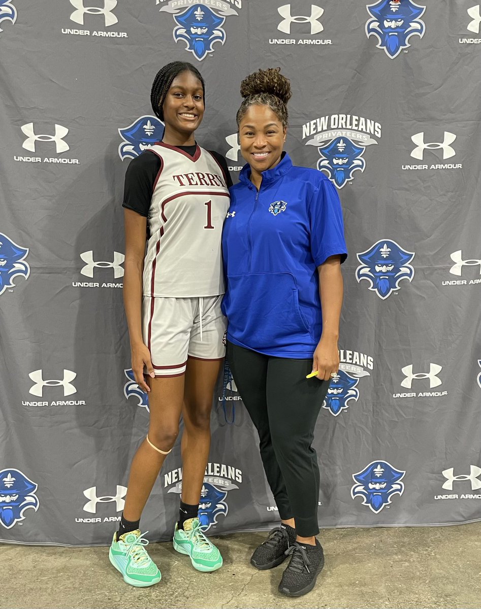 im_madisonjones's tweet photo. After a great team camp at @PrivateersWBB w/ @TerryHighBBGs  &amp; a great conversation with @TrelanneM, I am blessed to receive an official offer from @PrivateersWBB!! #NOLAsTeam
@TSHLadyLions #AGTG https://t.co/uwWuviGi6h