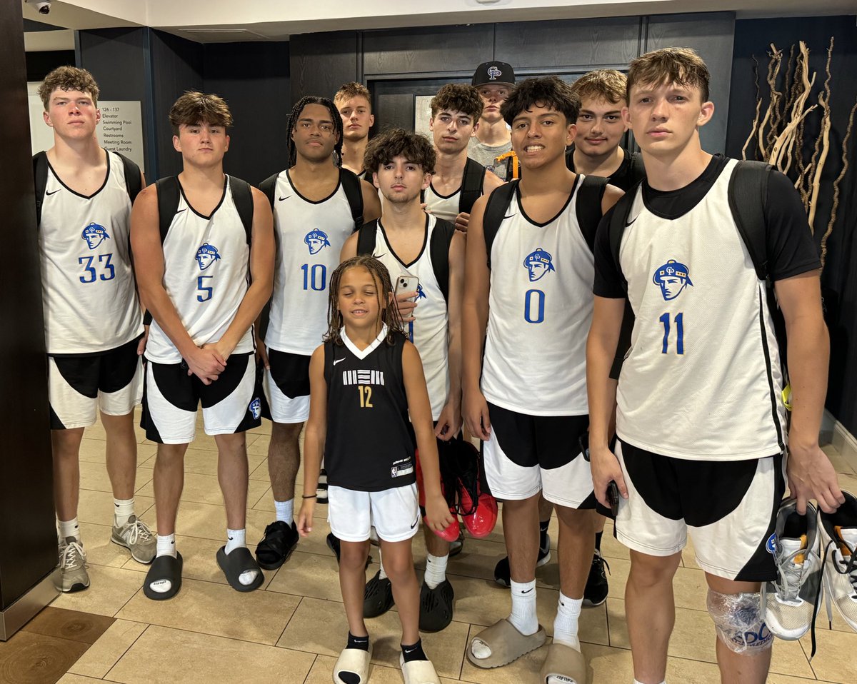 Gatlinburg-Pittman Boys Basketball tweet media