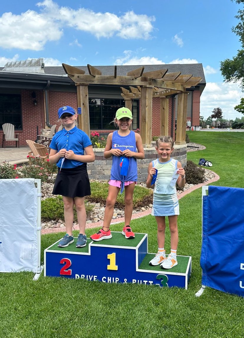 WesBernt's tweet image. Pretty cool moment as a parent, both daughters are making it to the next stage of Drive, Chip, & Putt.