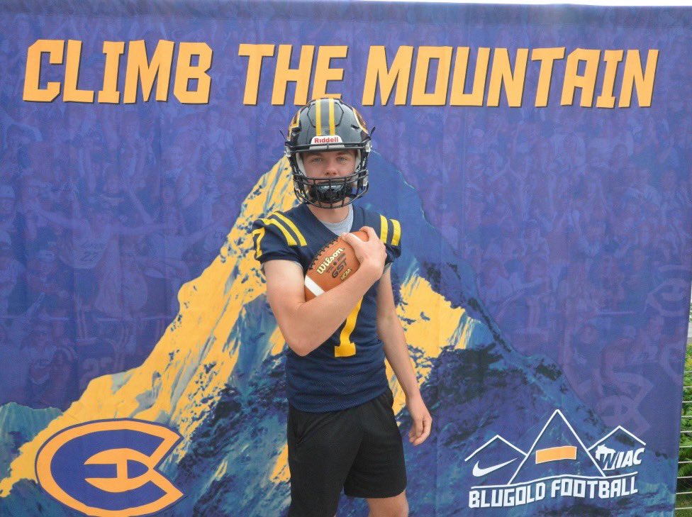 Doug Stevenson (@doug_stevenson7) on Twitter photo Thank you <a href="/CoachDeavPuck/">Deav Puck</a> and <a href="/CoachE_Blugolds/">Rob Erickson</a> for having me on campus! It was a great time seeing what <a href="/UWECFootball/">Blugold Football</a> is all about!! Thank you <a href="/CoachDeavPuck/">Deav Puck</a> and <a href="/CoachE_Blugolds/">Rob Erickson</a> for having me on campus! It was a great time seeing what <a href="/UWECFootball/">Blugold Football</a> is all about!!