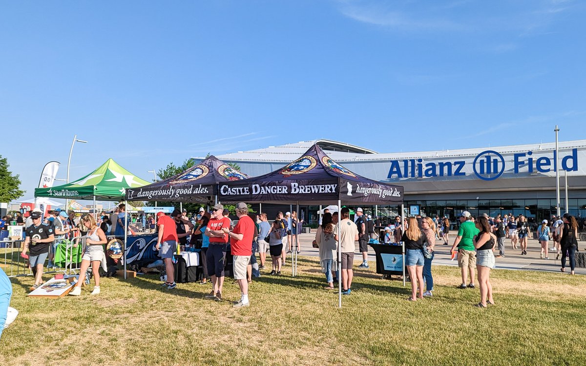 Join us tonight at Allianz Field as Minnesota United take on Austin FC!⚽️
Catch us at the Lawn Layover before kickoff. We'll be slinging samples of our dangerously good beer and telling you where you can find it in the stadium. 🍻
Come on you Loons!
#castledangerbrewery #mnufc