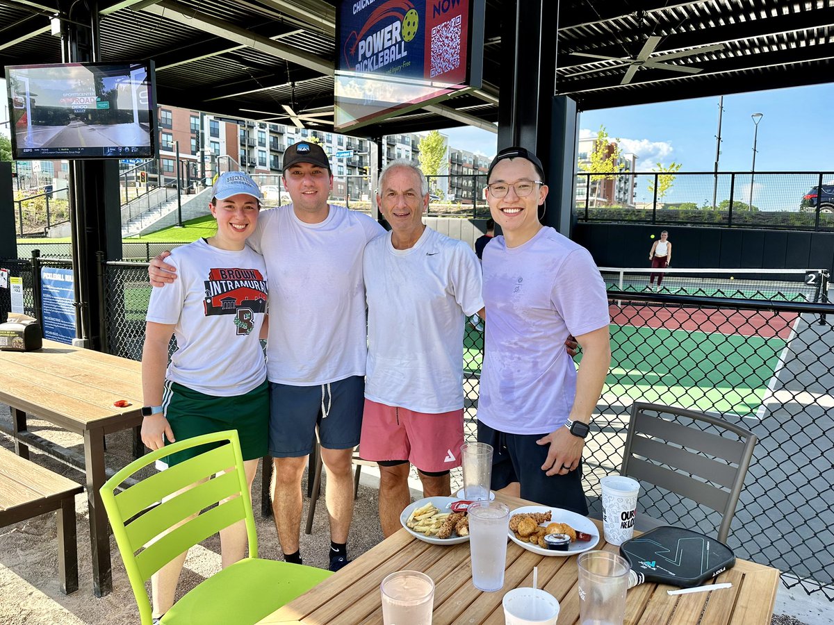 Today I learned I’m much better at eating chicken than playing pickleball. 😅 Had a great time doing both though with this crew!