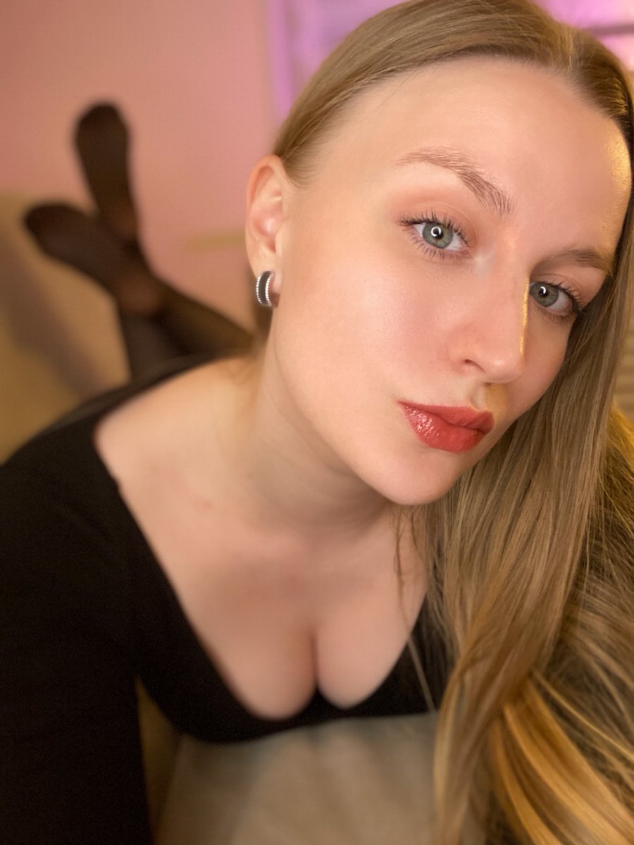 MissLisaStorm tweet picture