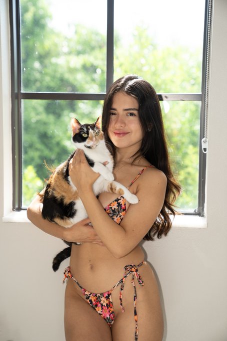 Me ha encantado mi semana de cumple 🎁🙊  Link in bio 50% off ❤️&zwj;🔥🎂 https://t.co/8vcUHwjIwj