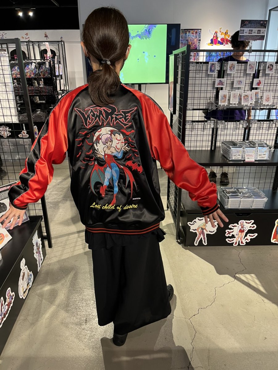 ヴァンパイアセイヴァー展のモリガン&リリススカジャンをシゴオワ爆速