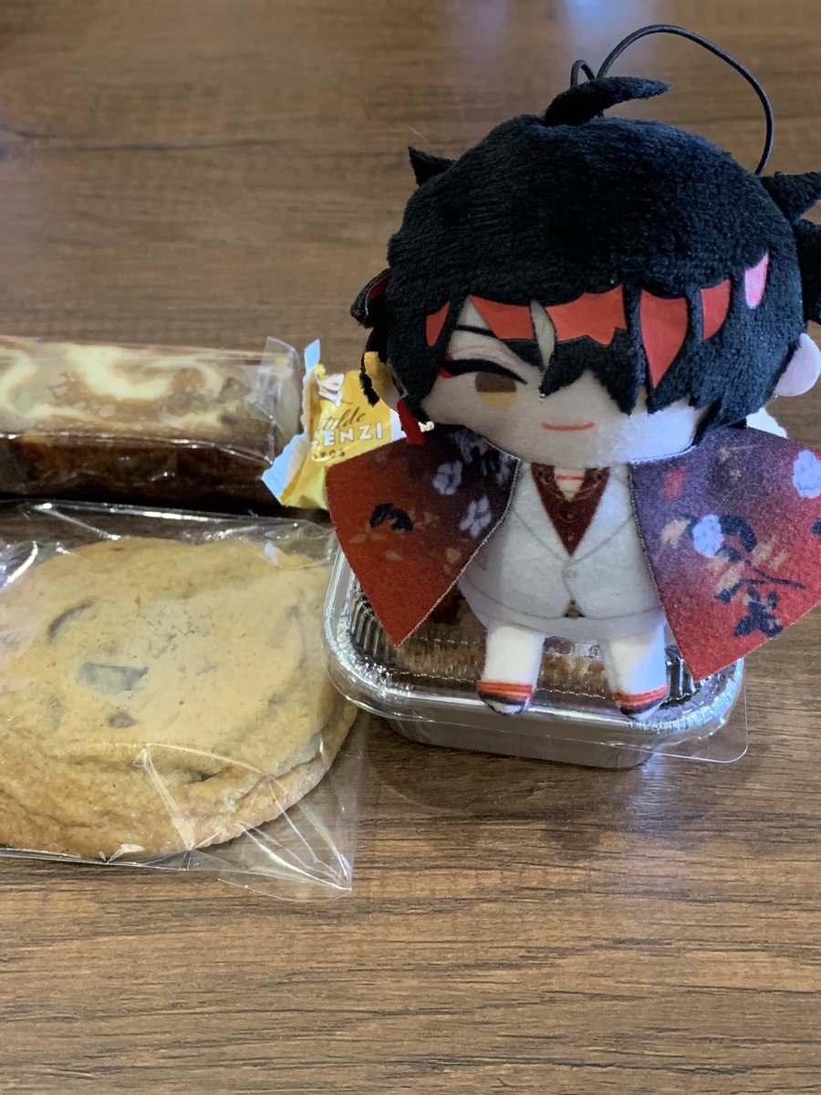 ได้ขนมและ 🤤