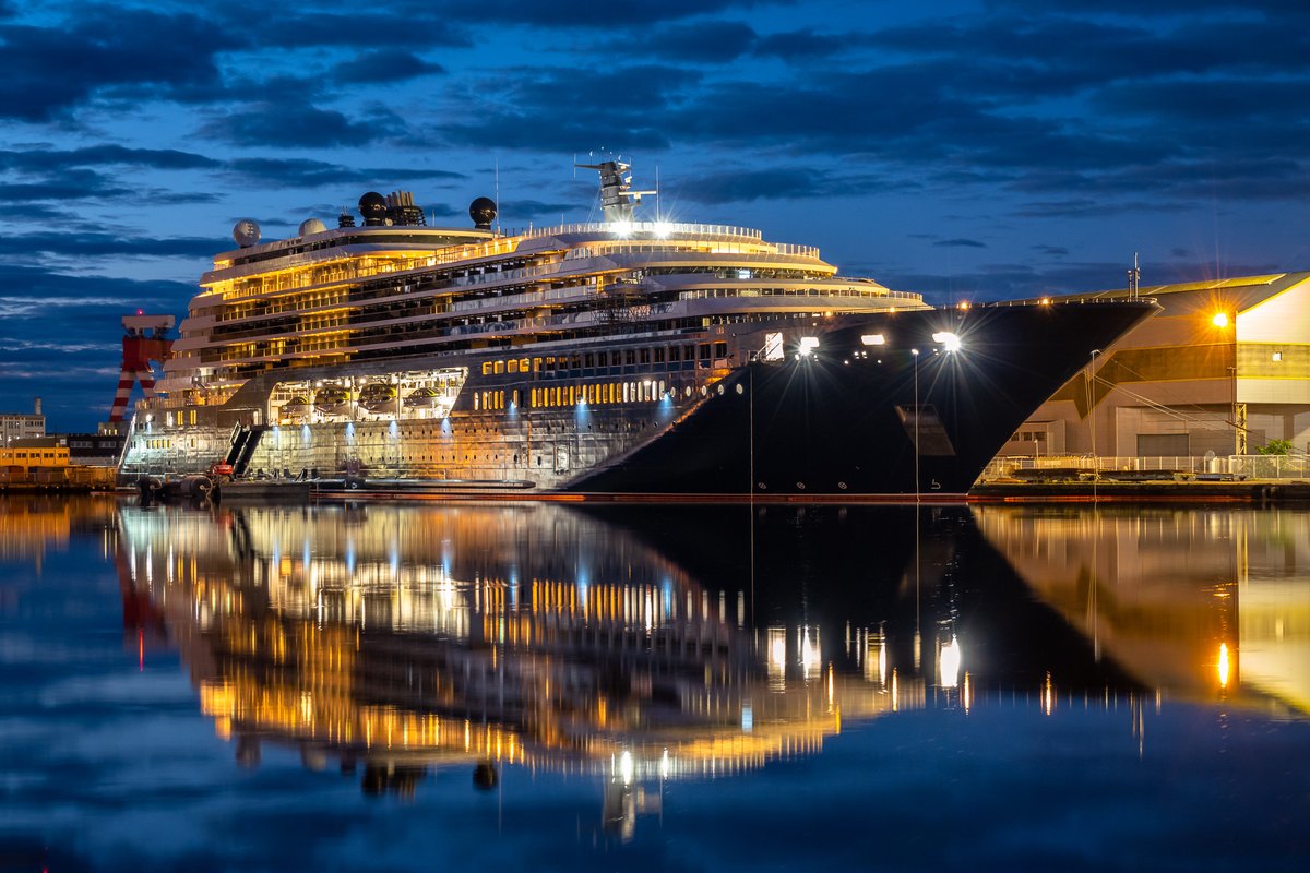 #paquebot Ilma - port de #SaintNazaire - juin 2024 
#cruiseship #kreuzfahrtschiff #LoireAtlantique #PaysdeLaLoire #shipsinpics #shipspotting