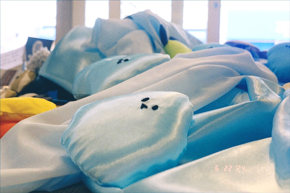 涼しそうな、流れるぽけたち
#つゆのさんずい展