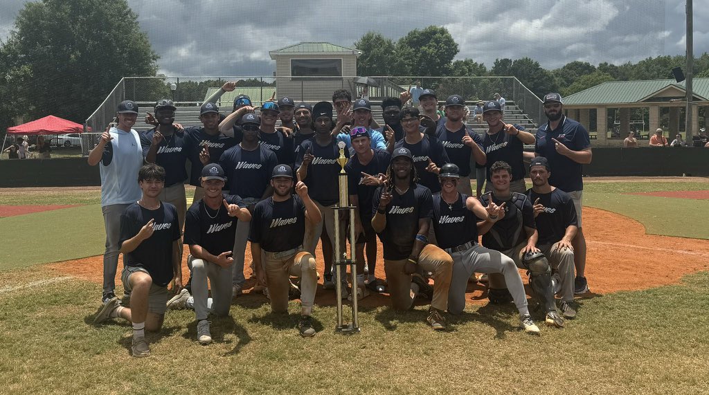 CoachMcGarvey's tweet photo. First season as a GM went well 🏆
2024 @BCBL2024 Champs 🌊 https://t.co/TsSHWGGRLi
