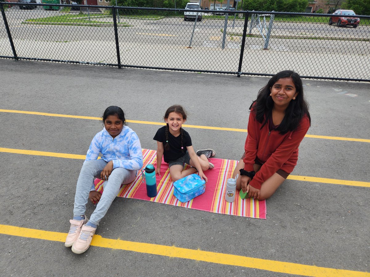 We had a wonderful time enjoying our morning snacks picnic-style with our Reading Buddies in <a href="/amaral_olive/">Mrs. H. Oliveira</a> class 😊  We even brought our blankets and stuffies out! <a href="/McSpirittDPCDSB/">Fr.Francis McSpiritt</a>