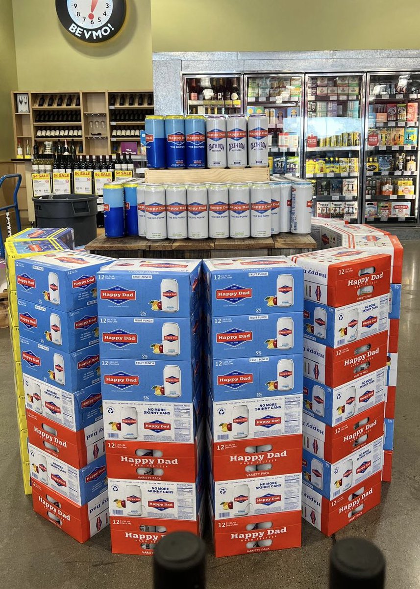 happydad's tweet image. Our team stocked up the stores for the weekend 💪