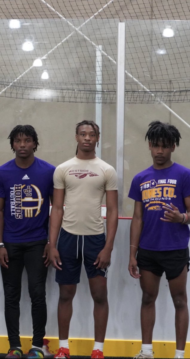 BallSoHardFam tweet media