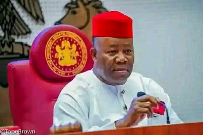 Frankekechukwu's tweet photo. *BREAKING NEWS*:
 We know Nigerians are hungry, but that will not stop us to approve private jet for Mr. President. 

His live is more important now than ordinary citizens. We have to do that as fast as possible - Godswill Akpabio.

What an arrogant voluminous Statement! https://t.co/Xf6fGlSAH6