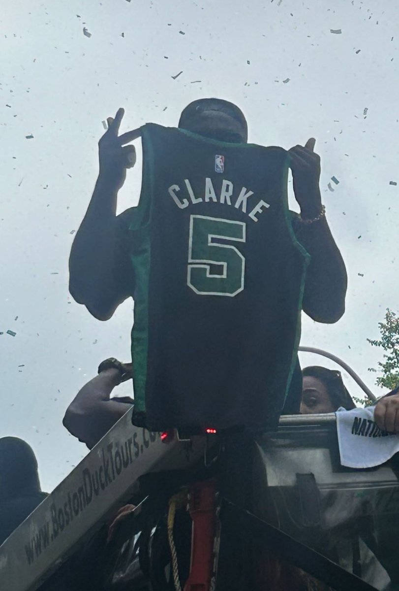 CelticsUnite tweet media