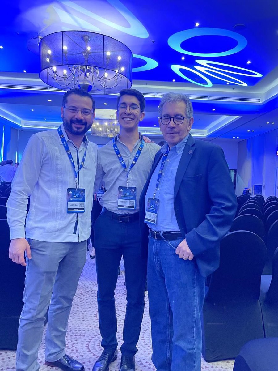 incmnszmx's tweet photo. En el 49o Curso Internacional de Medicina Interna en el evento de Retos Diagnósticos, ganó el 1er lugar el Residente Marco Contreras Rendón. https://t.co/5LPSS58SQ7