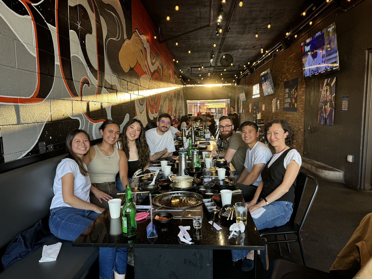 LeeRetinaLab@USC (@leeretinalab) on Twitter photo “Goodbye to my favorite student, Clarisa” says Clarisa . Please every PD, watch out for her 🤭- <a href="/ClarisaMarieMed/">Clarisa Marie</a> “Goodbye to my favorite student, Clarisa” says Clarisa . Please every PD, watch out for her 🤭- <a href="/ClarisaMarieMed/">Clarisa Marie</a>