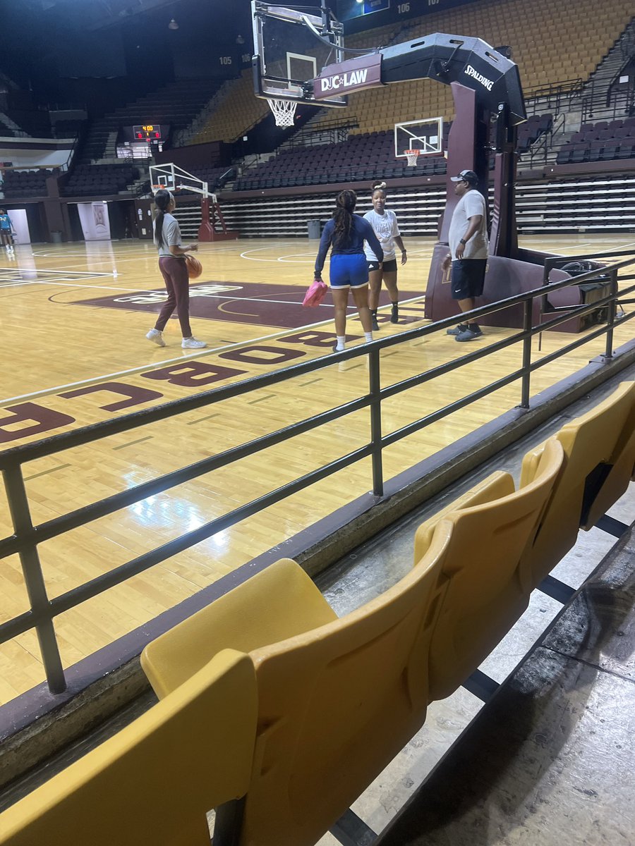 Tayrah *Tay-Tay* Wrighten (@taytayrah24) on Twitter photo I enjoyed myself working with <a href="/CoachJericka/">Jericka Jenkins</a> and <a href="/coachpaige30/">Paige Love</a> this week I learned ALOT and will for sure be incorporating what I learned to improve my game!! <a href="/TXStateWBB/">Texas State WBB</a> <a href="/AHHS_basketball/">FW Arlington Heights Basketball</a> <a href="/Coach_Z_Antoine/">Zenarae 黃翠珠 Antoine</a> <a href="/PGHTexas/">Prep Girls Hoops Texas</a> <a href="/justwsports/">Just Women’s Sports</a> <a href="/NikeGirlsEYBL/">Nike Girls EYBL</a> <a href="/dfwmagic/">DFW Magic Basketball</a> <a href="/cwrighten24/">Christopher Wrighten</a> <a href="/CoachMuhammad_/">Coach Muhammad</a> I enjoyed myself working with <a href="/CoachJericka/">Jericka Jenkins</a> and <a href="/coachpaige30/">Paige Love</a> this week I learned ALOT and will for sure be incorporating what I learned to improve my game!! <a href="/TXStateWBB/">Texas State WBB</a> <a href="/AHHS_basketball/">FW Arlington Heights Basketball</a> <a href="/Coach_Z_Antoine/">Zenarae 黃翠珠 Antoine</a> <a href="/PGHTexas/">Prep Girls Hoops Texas</a> <a href="/justwsports/">Just Women’s Sports</a> <a href="/NikeGirlsEYBL/">Nike Girls EYBL</a> <a href="/dfwmagic/">DFW Magic Basketball</a> <a href="/cwrighten24/">Christopher Wrighten</a> <a href="/CoachMuhammad_/">Coach Muhammad</a>