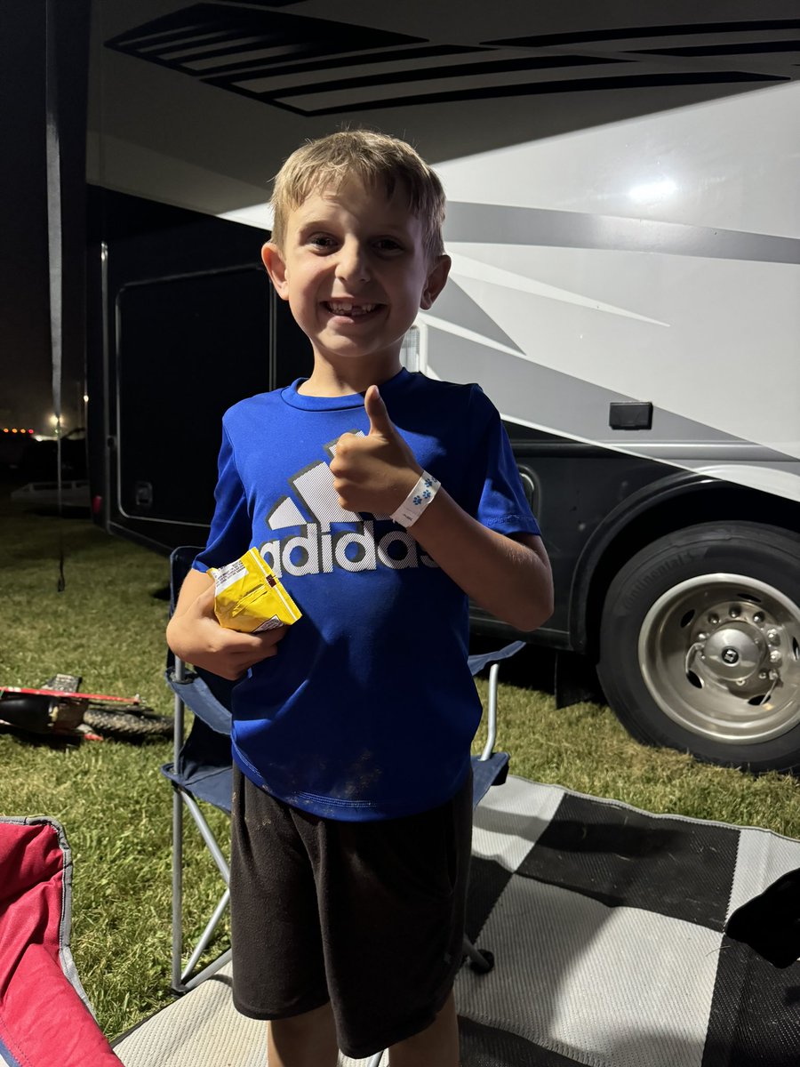 LaciCole's tweet photo. Big shout out to @TMezdriftz for letting Braden hang out from @FSRProducts. He came back to the motorhome tonight absolutely on cloud 9. https://t.co/ncxORD4b4Z