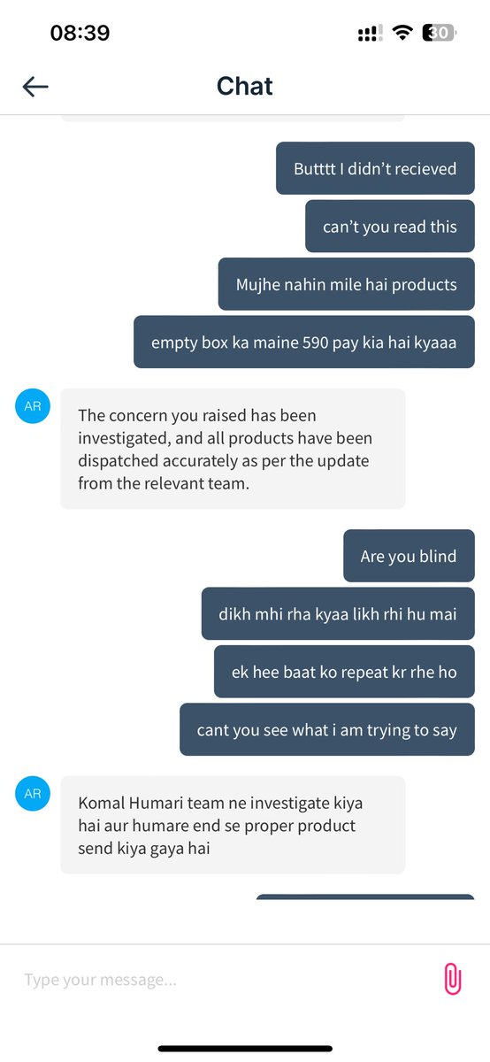 komal5708446's tweet photo. This is how @MyNykaa  harass the people. As I didn’t received my product but they not giving any kind of resolution properly. Repeating one thing continuously. We are fool who pay amount of Rs590 for empty box https://t.co/6i1vbT8s65