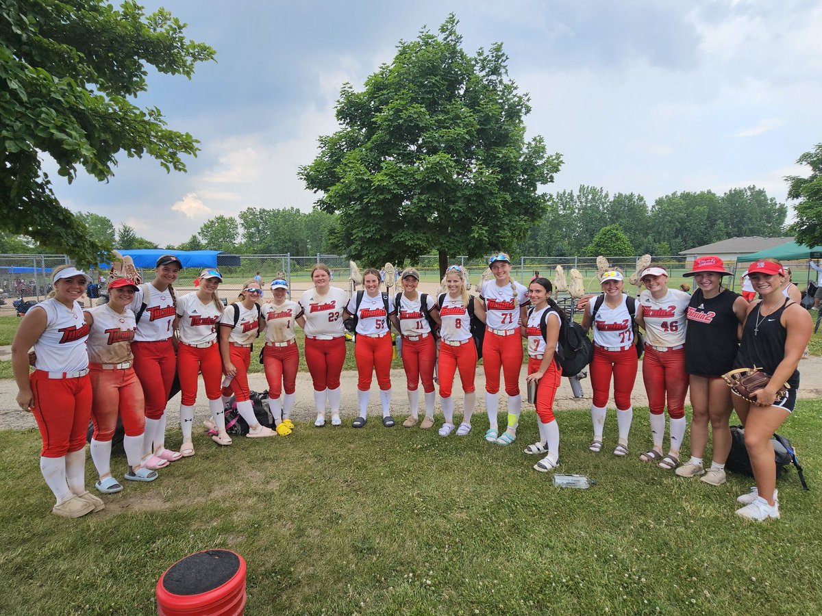 T2Smigiel tweet media