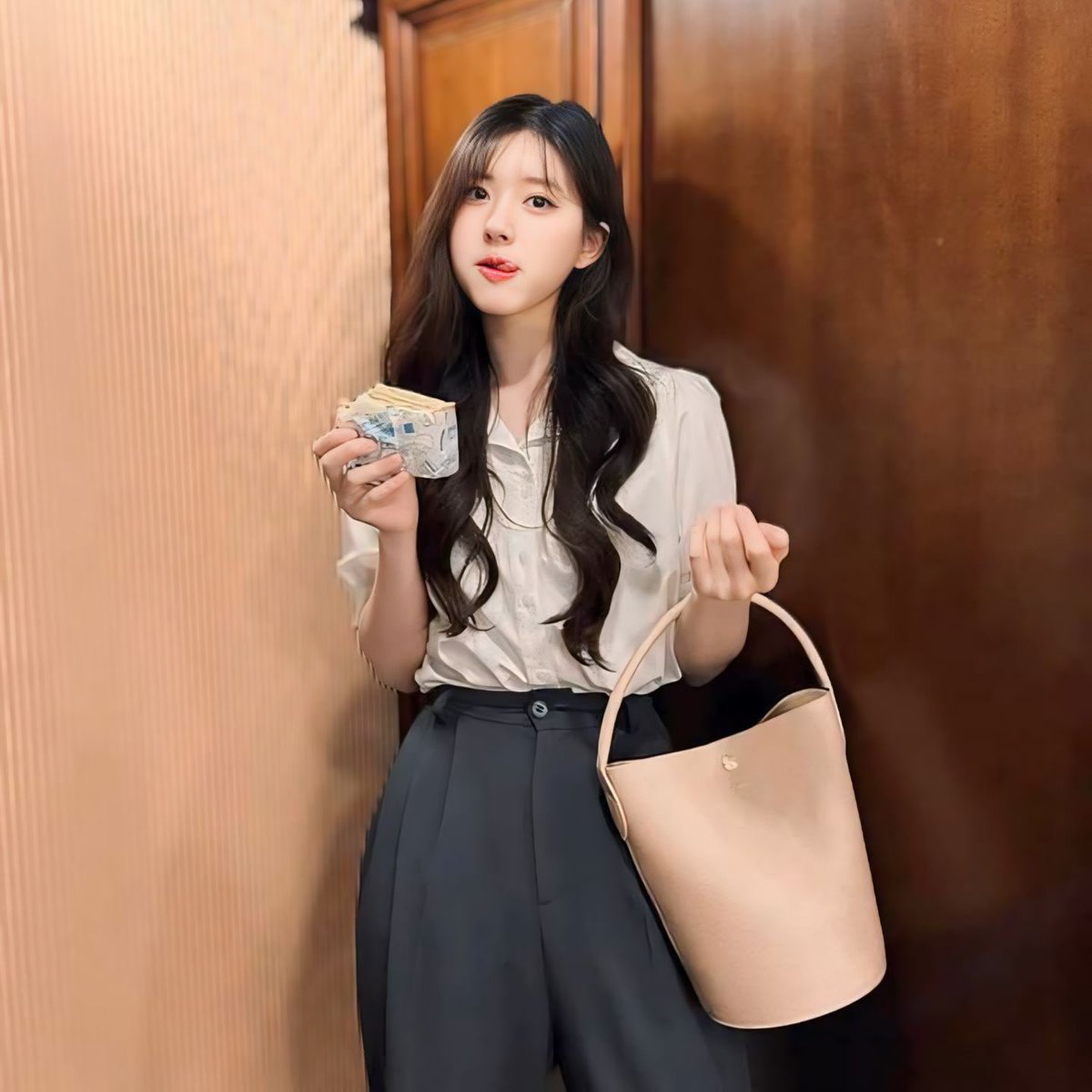 wdlTHEGIRLWITHP's tweet photo. ⠀
⠀
⠀⠀⠀ ᙏ̤̫ ― 𝖨𝗇𝗌𝗍𝖺𝗀𝗋𝖺𝗆 𝖴𝗉𝖽𝖺𝗍𝖾 : 𝗱𝗮𝗿𝗶𝗸𝗮𝗵.𝗽 

⠀⠀⠀⠀⠀⠀⠀ 𝘉𝘳𝘦𝘢𝘬𝘧𝘢𝘴𝘵 &amp; 𝒔͟𝒉͟𝒊͟𝒓͟𝒕 𝘥𝘢𝘺
⠀
⠀⠀⠀⠀⠀⠀⠀ 𝗅𝗂𝗄𝖾𝖽 𝖻𝗒 𝗴𝗮𝗶𝗹𝗴𝗮𝗹 𝖺𝗇𝖽 𝗼𝘁𝗵𝗲𝗿𝘀
⠀⠀⠀⠀⠀⠀⠀ #MaplefordCollege
⠀
⠀ https://t.co/gpLEBsk99N