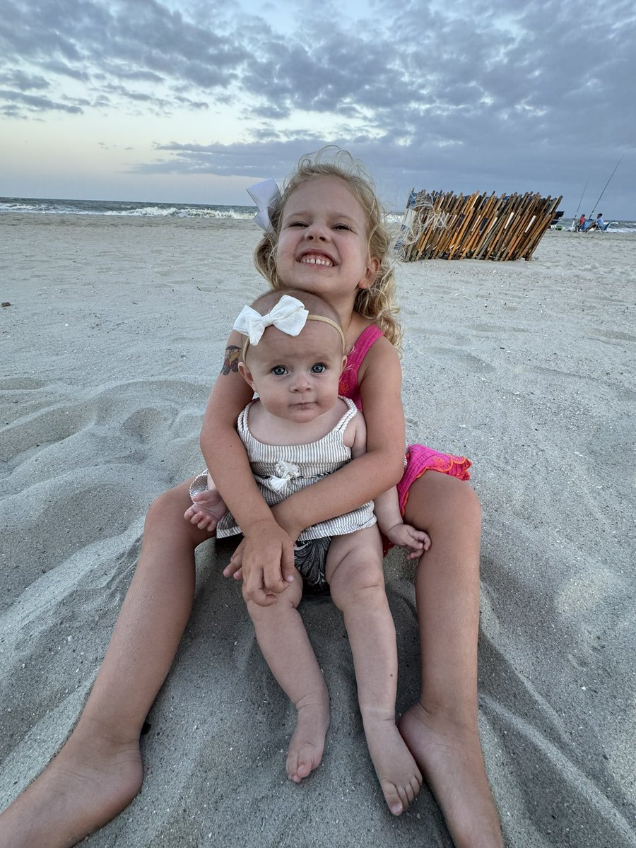 Alex Colson tweet media