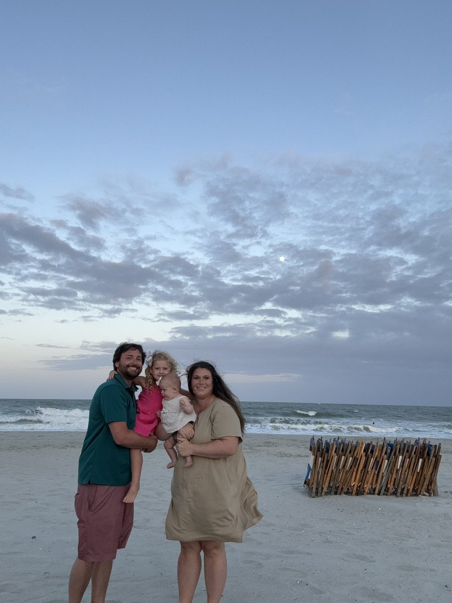 Alex Colson tweet media