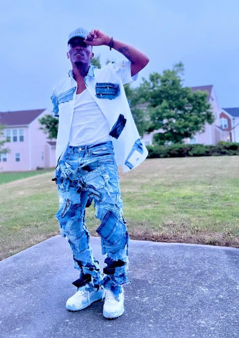 🗣️🗣️ PHILLY&rsquo; HAVE YA BEST THROATOLIGIST ON HAND! EVEN IF IT MEAN U WONT BE ABLE TO SPEAK FOR A DAY OR<a href="/tag/july6th"class="tags"><span>#july6th</span></a>
