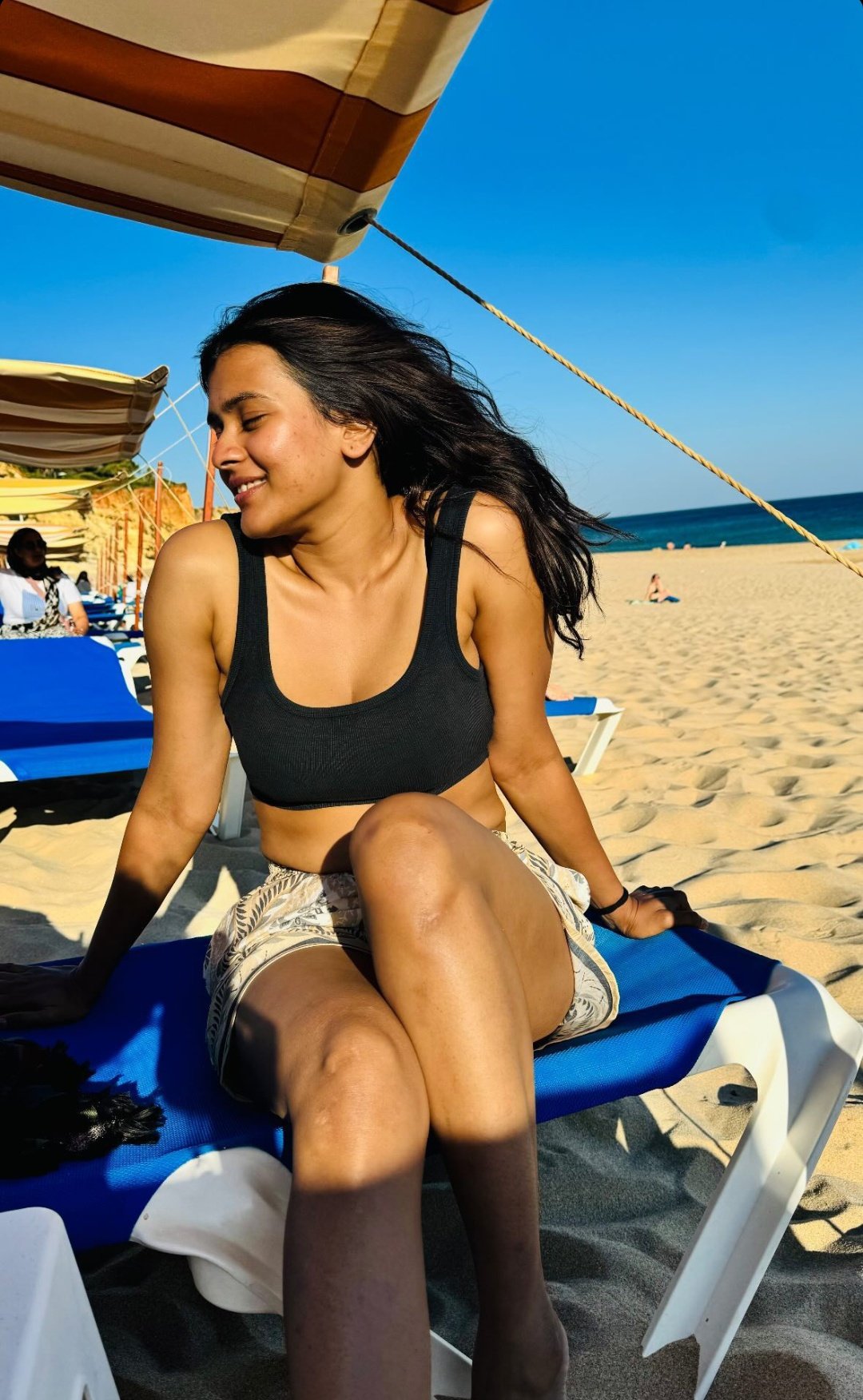 GQpmkCkakAENtH1?format=jpg&name=large