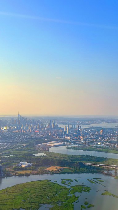 In da big apple, stealin all the hoes https://t.co/3cRurKEZKp