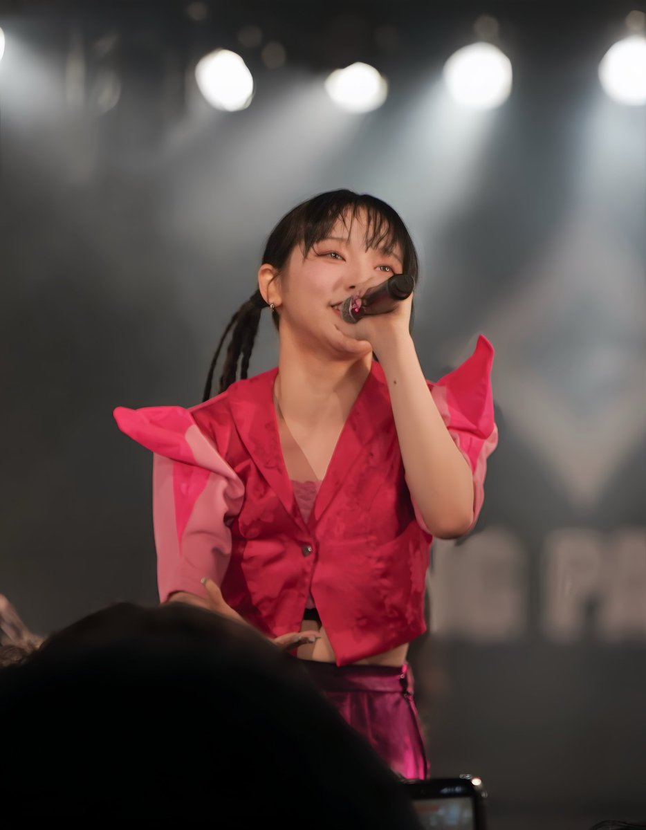 onikuosushida's tweet photo. 初のLIVEありがとうございました🙂
遊び人の周りの人も優しかったし、こんなライブ初めてでした…🥹
グルショ3メンバーで年齢の話になって驚いて褒めてもらえて嬉しかった✨

#ギャンパレオルスタライブハウスツアー
#ギャンパレ仙台
#ナルハワールド 
#月ノウサギ 
#キャ・ノン
#ユイ・ガ・ドクソン https://t.co/BEkntEGiIZ