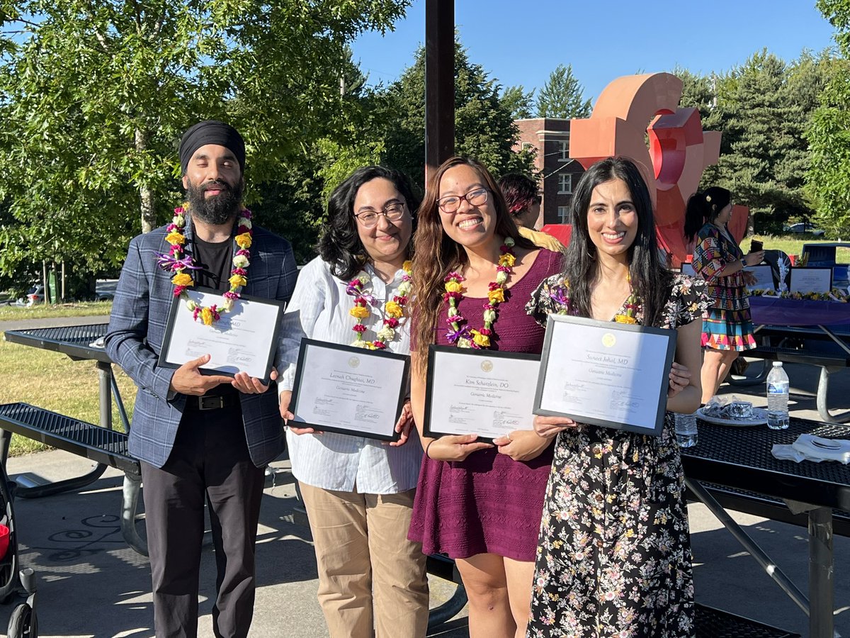 Kate Bennett tweet media