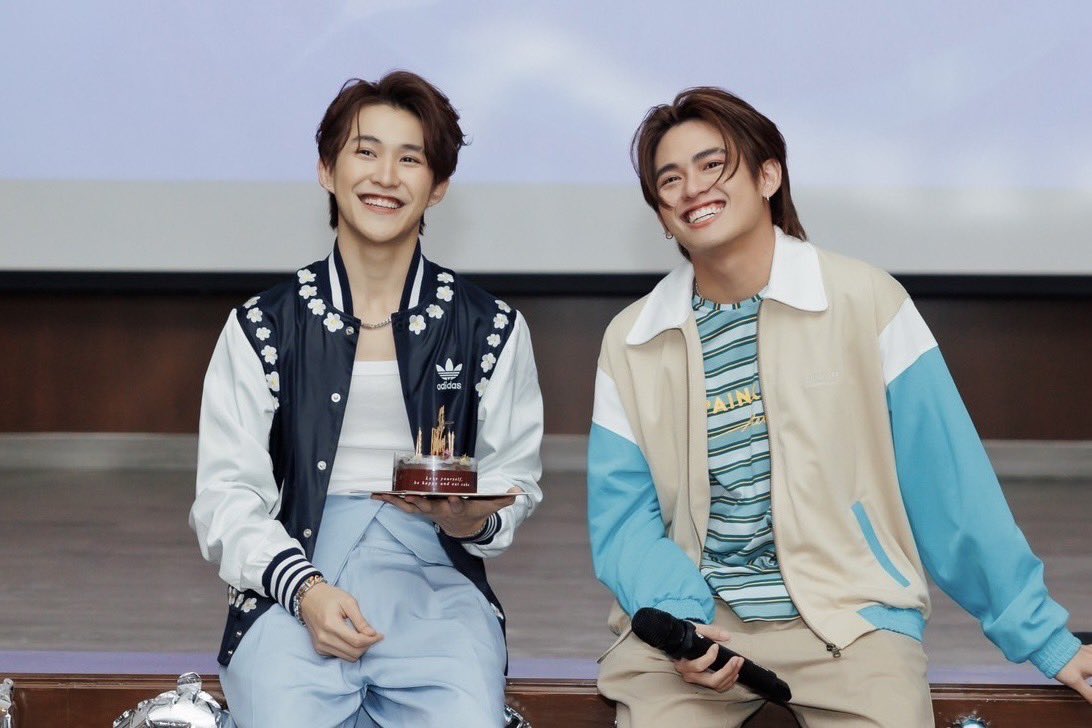 DeepNightSeries's tweet photo. #ShogunFirst1stfansign
#shoguunn #firstpiyangkull https://t.co/0wAtZXilV3