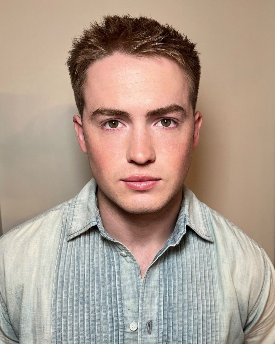 PopBase's tweet image. Kit Connor looks handsome for Loewe.