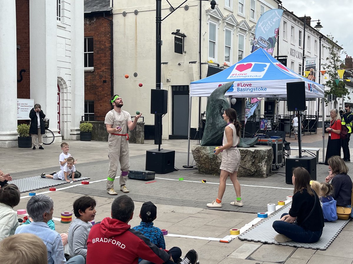 Maria_Miller (@mariamilleruk) on Twitter photo ā¦<a href="/BstokeFestival/">Basingstoke Festival</a>ā© already well underway in Top of Town this morning #Amazingstoke ā¦<a href="/BstokeFestival/">Basingstoke Festival</a>ā© already well underway in Top of Town this morning #Amazingstoke
