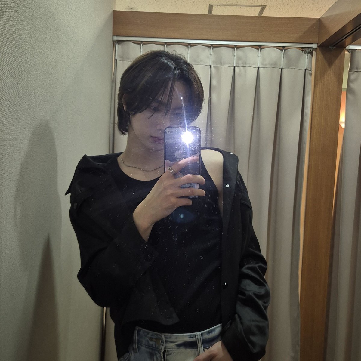 BOYNEXTDOOR_twt's tweet photo. A Day in Japan✌️

#보이넥스트도어 #BOYNEXTDOOR
#성호 #SUNGHO https://t.co/pPWyt3FZP3