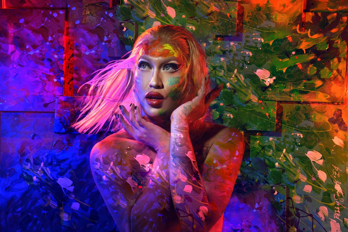 ladygagitaofcl's tweet photo. Pride is a celebration of community and acceptance. You belong here! Let your true colors shine -- Go out, have fun and celebrate pride! #HeadshotClinic #HSCPride2024 #PridePH #Pride @HeadshotClinic_ https://t.co/hP6Vy4ueld