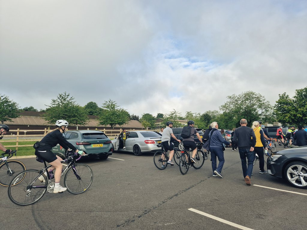 KananiTrisha's tweet photo. Cyclists setting off for the 8th Pancreatic &amp; Liver Cancer Research 100 miles charity bike ride

Leicester ➡️ Hunstanton
 
@HpbLeicester 

To donate:
https://t.co/m9aEOl478R https://t.co/xmJhJJyFqj