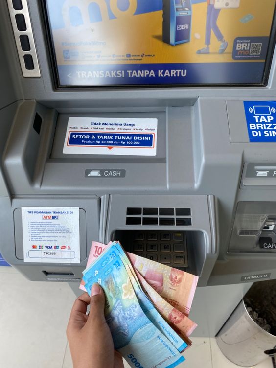 Hoki777Ofc's tweet photo. yang lagi butuh uang langsung aja main di hoki777 ✨   

LINK DAFTAR :  https://t.co/W6jKbfDJRP 

#hoki777 #Tiktok https://t.co/e1xNfJegVZ