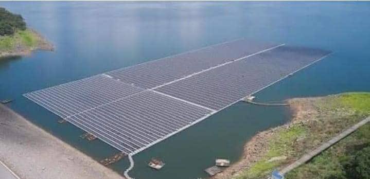 jrnaib2's tweet photo. - Ghana has launched Africa's largest floating solar plant.

- Nigeria has unveiled the largest portrait of President Bola Ahmed Tinubu. 

Your thoughts? https://t.co/9laFQeInWR