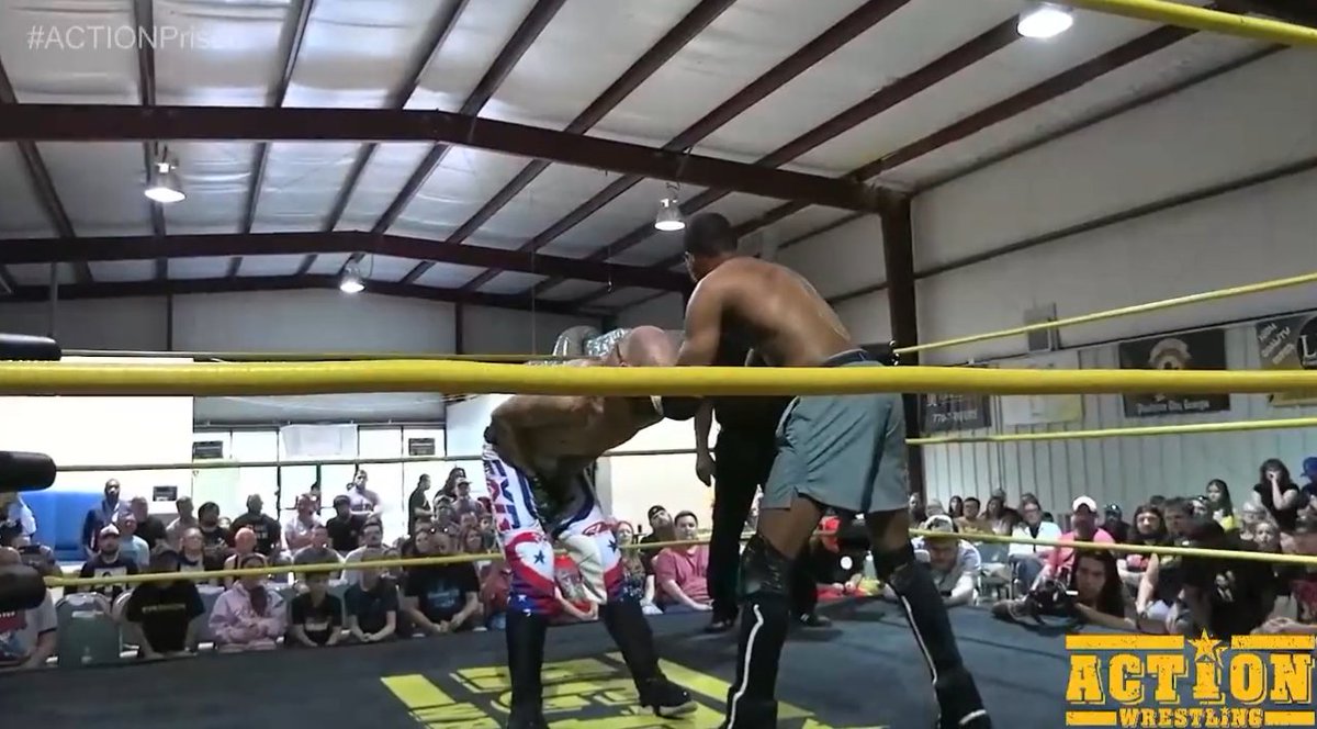 MikeGuylee's tweet photo. Bobby Flaco vs. Mr Danger
What a absolut banger of a opening match! When a show starts off so strong, then it can only be a good show!
Flaco and Danger were smashing it, killing it and the fucking nailed it all the way!
#ACTIONPrison
@BobbyFlacoWwa4 https://t.co/51ZvIgK6zX